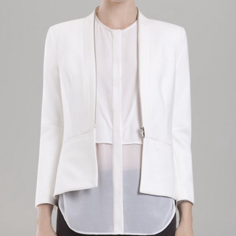 Sandro White Blazer with zip front detail